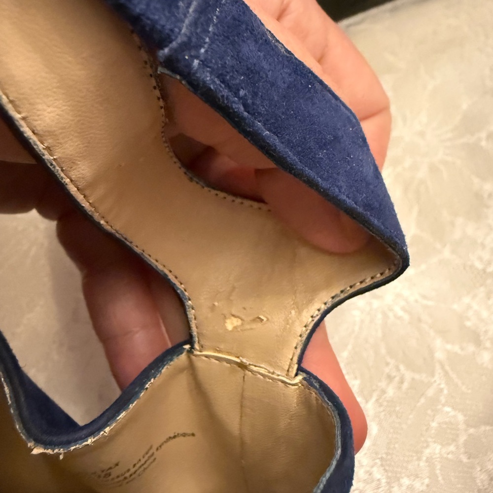 Blue suede peep toe booties - Picture 14 of 15